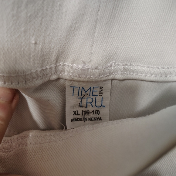 Women's white pants - Picture 7 of 8